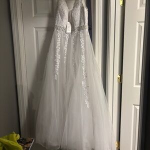 Bridal gown with straps, low back, full skirt, size 14